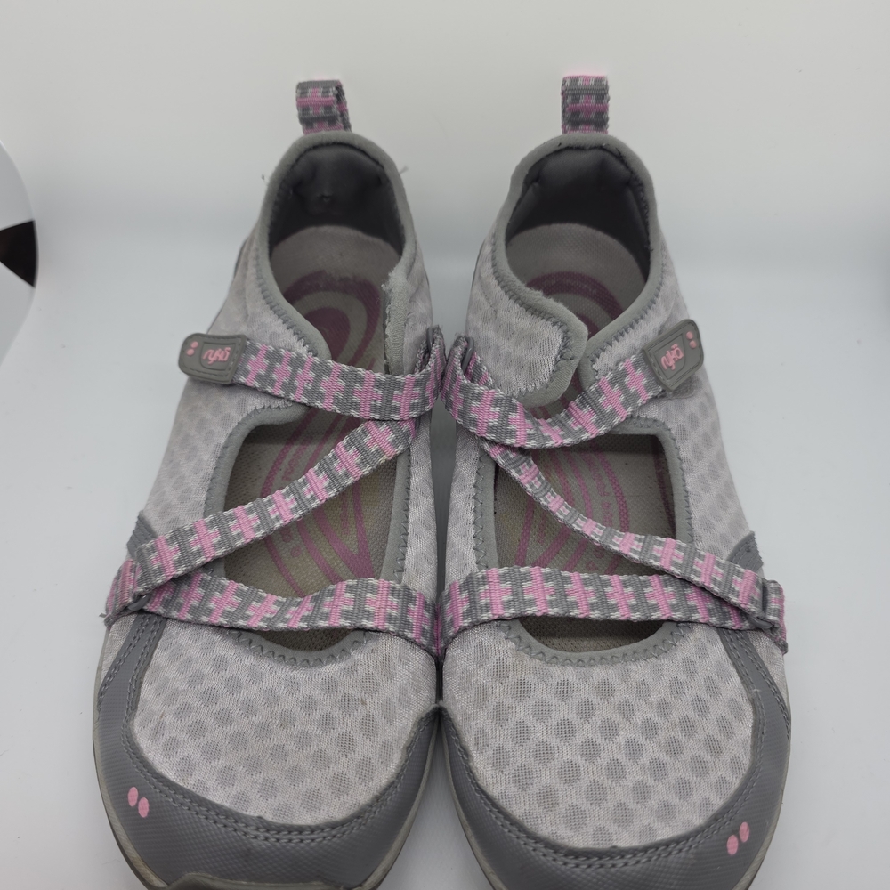Ryka Women's Athletic Shoes in Gray and Pink